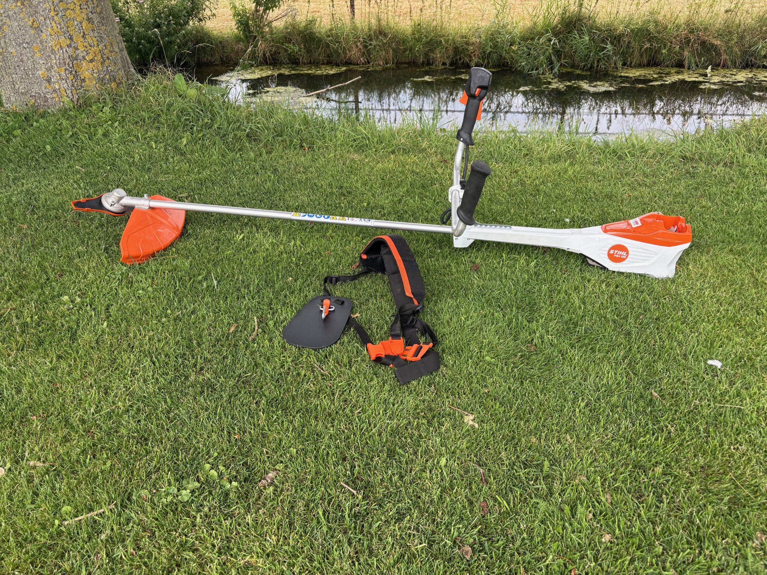 Stihl FSA 135 accu bosmaaier met mes